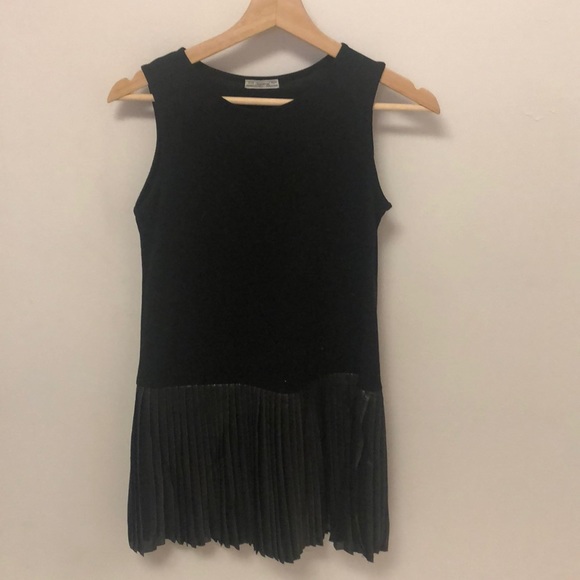 A light weight sweater dress new w/tags - Picture 4 of 6